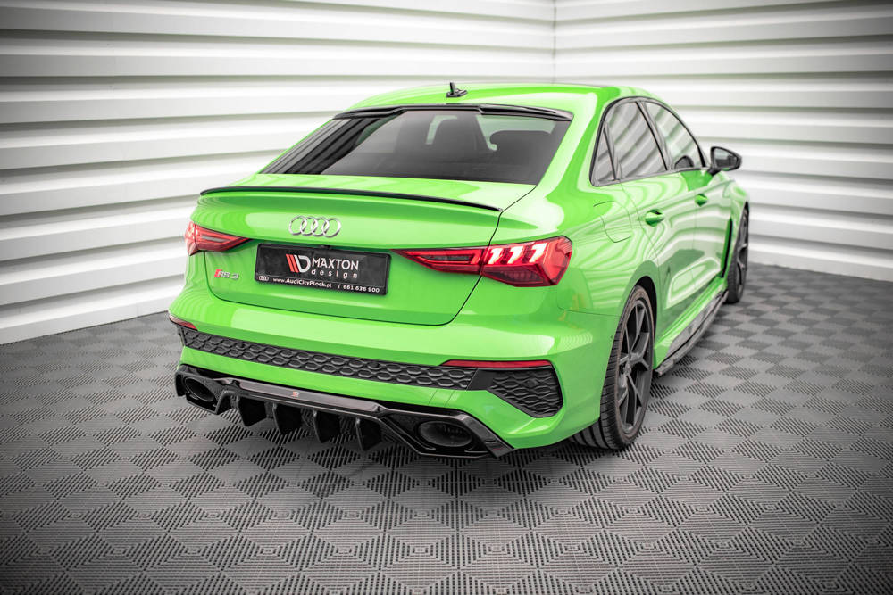 Diffuser passend voor Audi RS3 8Y Maxton Glans Zwart