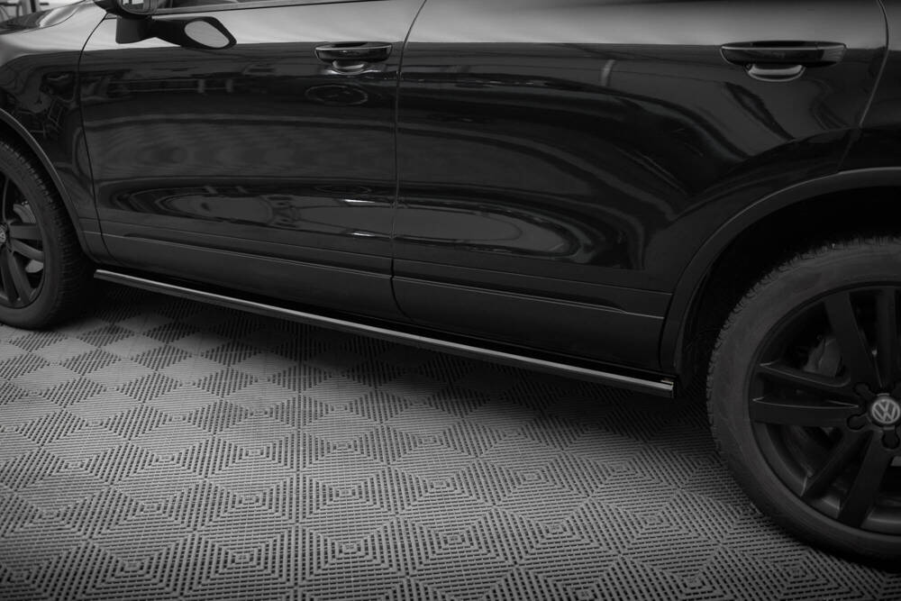 Zijskirts passend voor Volkswagen Touareg Maxton Glans Zwart