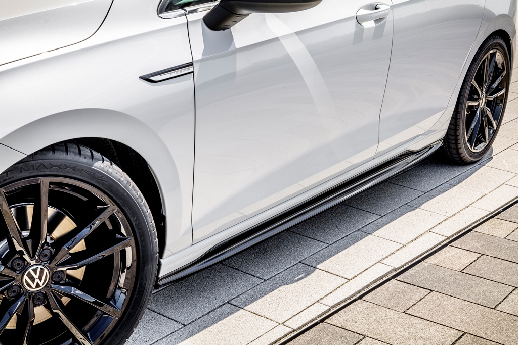 Zijskirts passend voor Volkswagen Golf 8 Oettinger