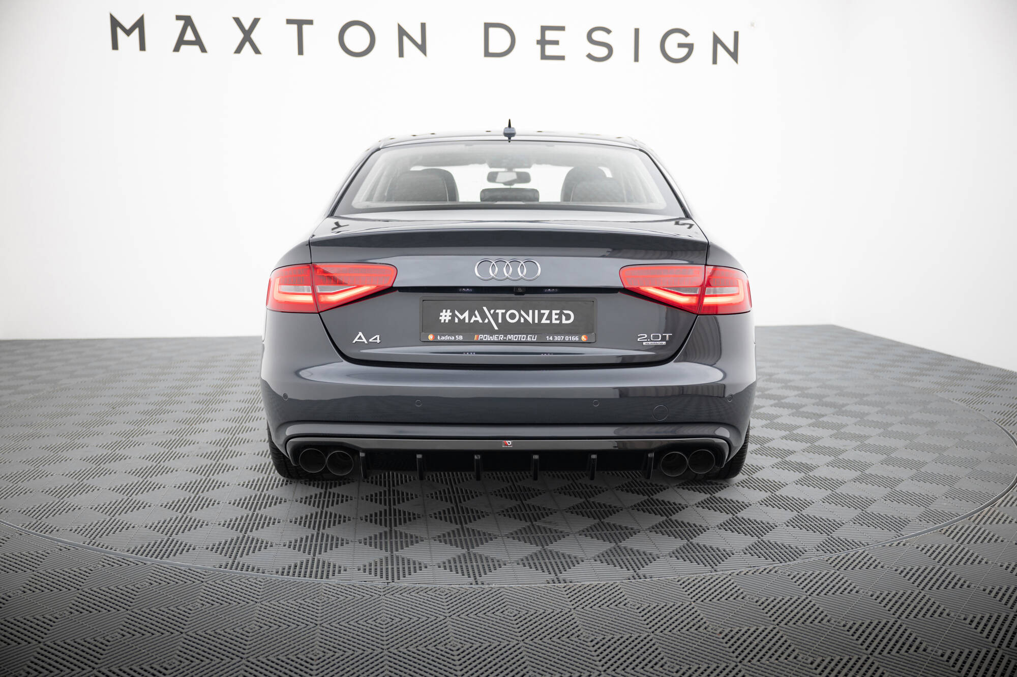Achter Diffuser passend voor Audi A4 B8 Facelift Maxton Glans zwart (dubbele uitlaat aan beide kanten)