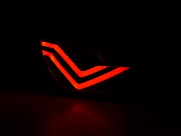 Achterlichten passend voor Seat Ibiza 6J Tube rood-helder 08-12 alleen 3-