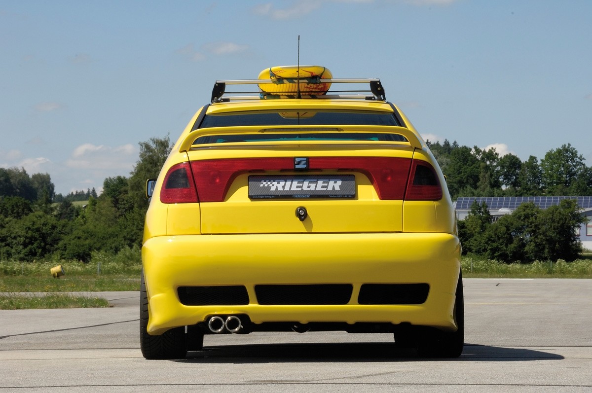 Achterbumper passend voor Seat Cordoba Rieger