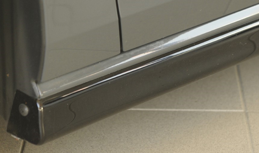 Zijskirts passend voor Volkswagen Golf 8 Standaard model / GTI / GTE / GTD Rieger Glans Zwart