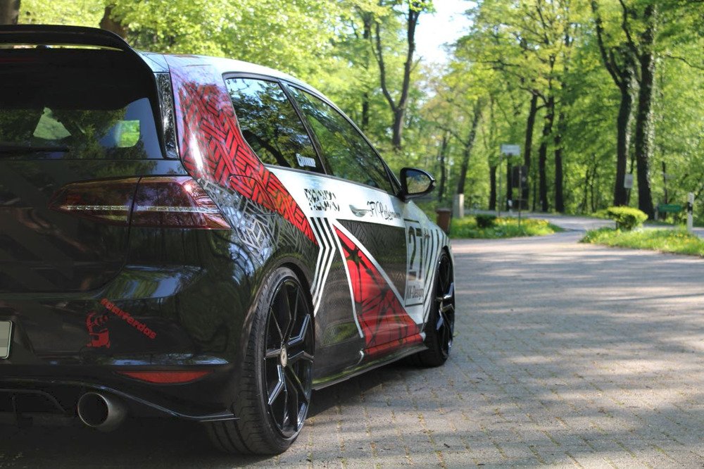 Zijskirts passend voor VW Golf 7 GTI Clubsport Racing