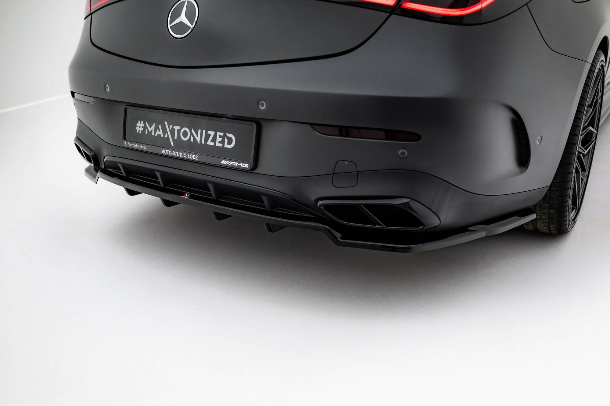 Achter Diffuser passend voor Mercedes-Benz CLE AMG-Line C236 Maxton Glanzend zwart