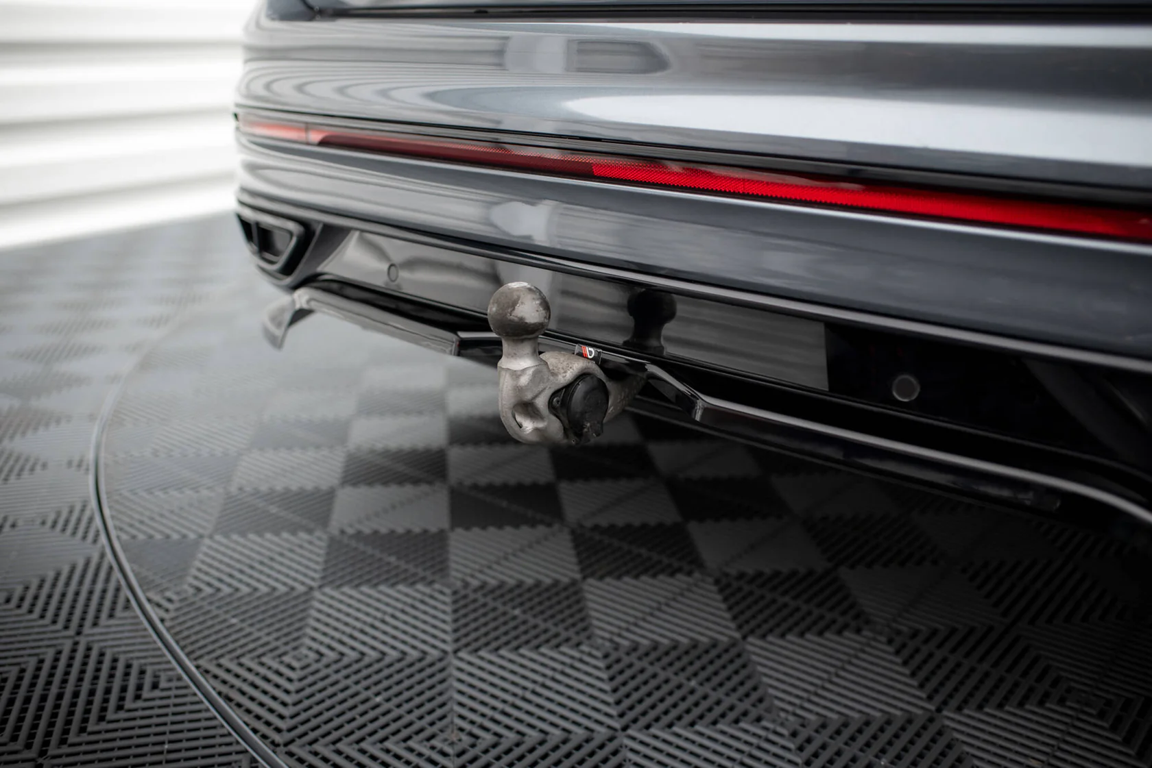 Diffuser passend voor Volkswagen Tiguan R-Line FL Maxton Glans Zwart