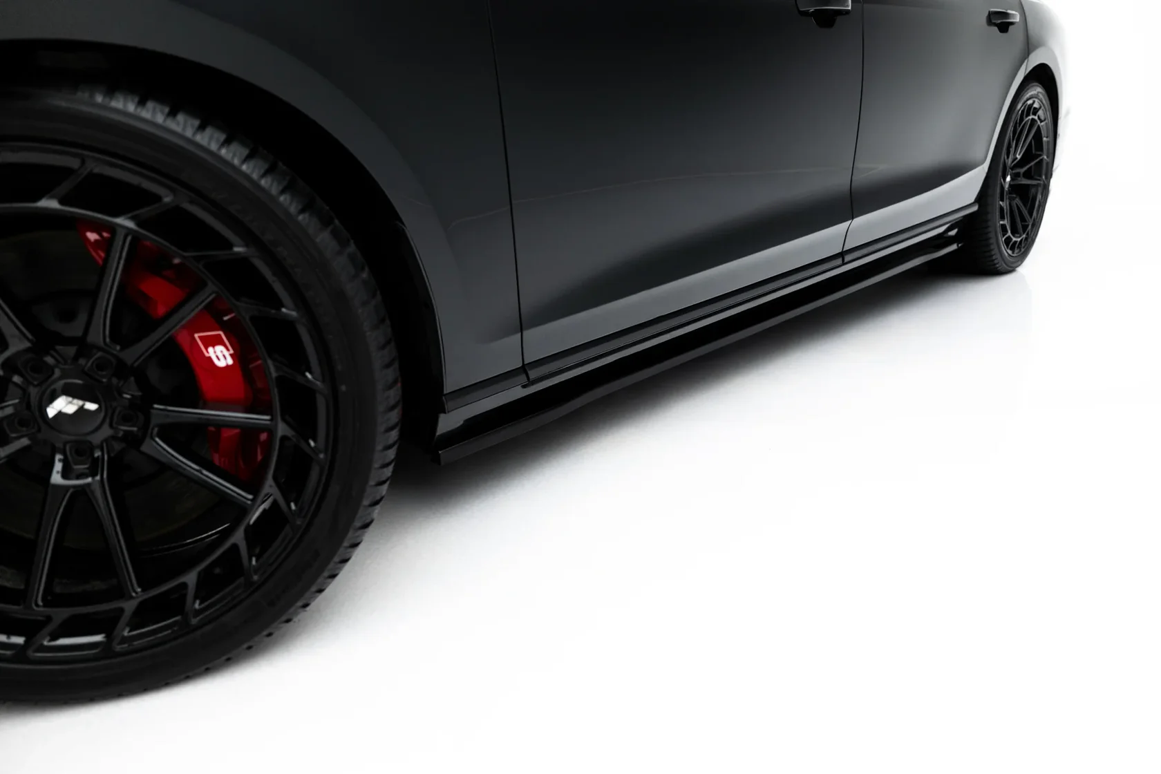 Zijskirts passend voor Audi A8 S-Line Long D5 Facelift