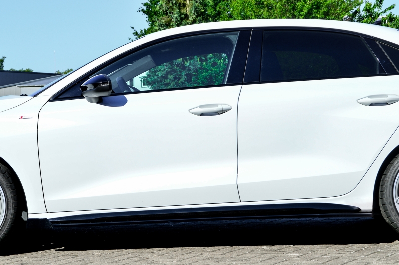 Zijskirts passend voor Audi A3 8Y S3 S-Line Limousine Glans Zwart