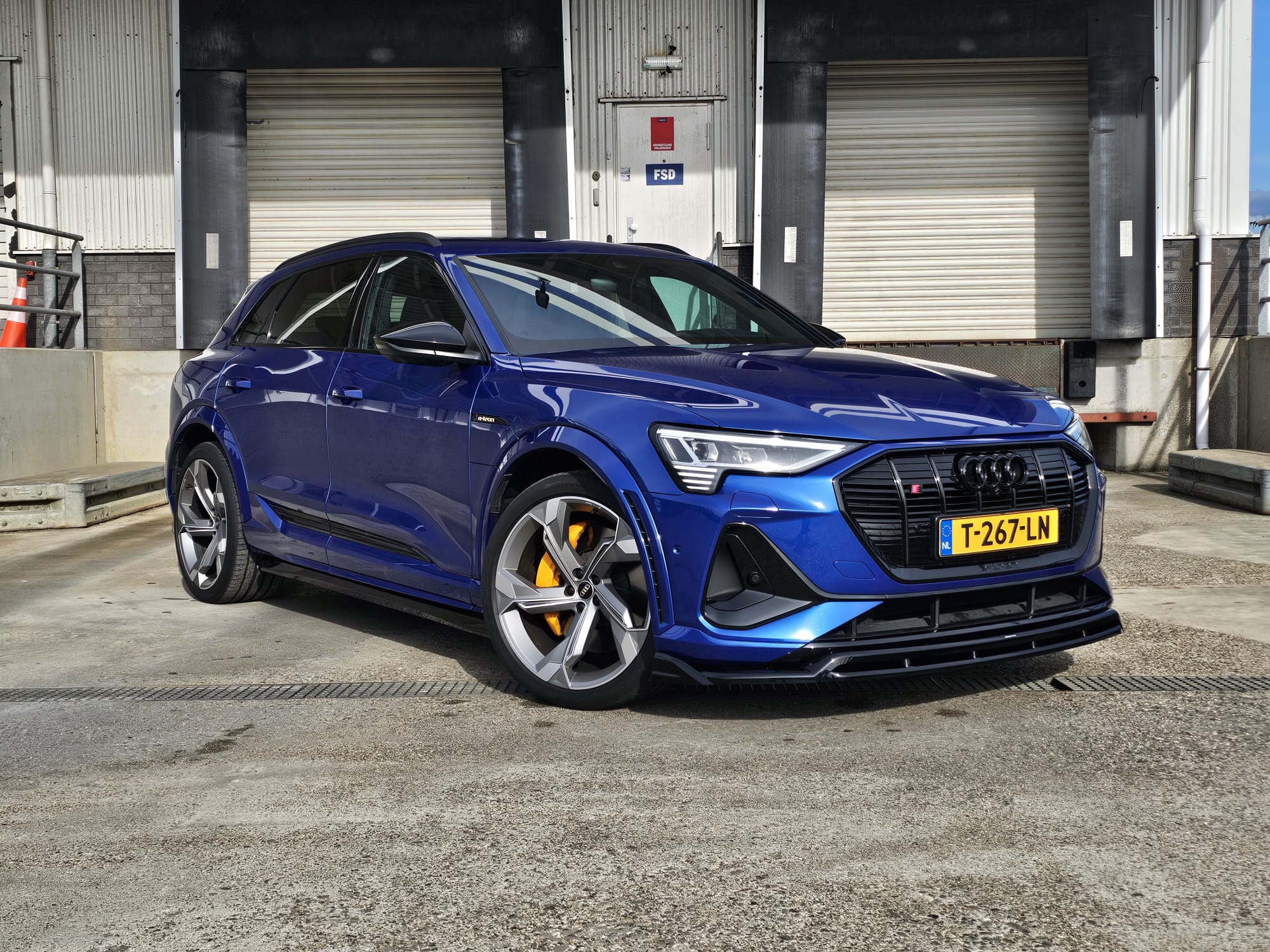 Voorspoiler Audi e-Tron S-Line Glans Zwart Maxton