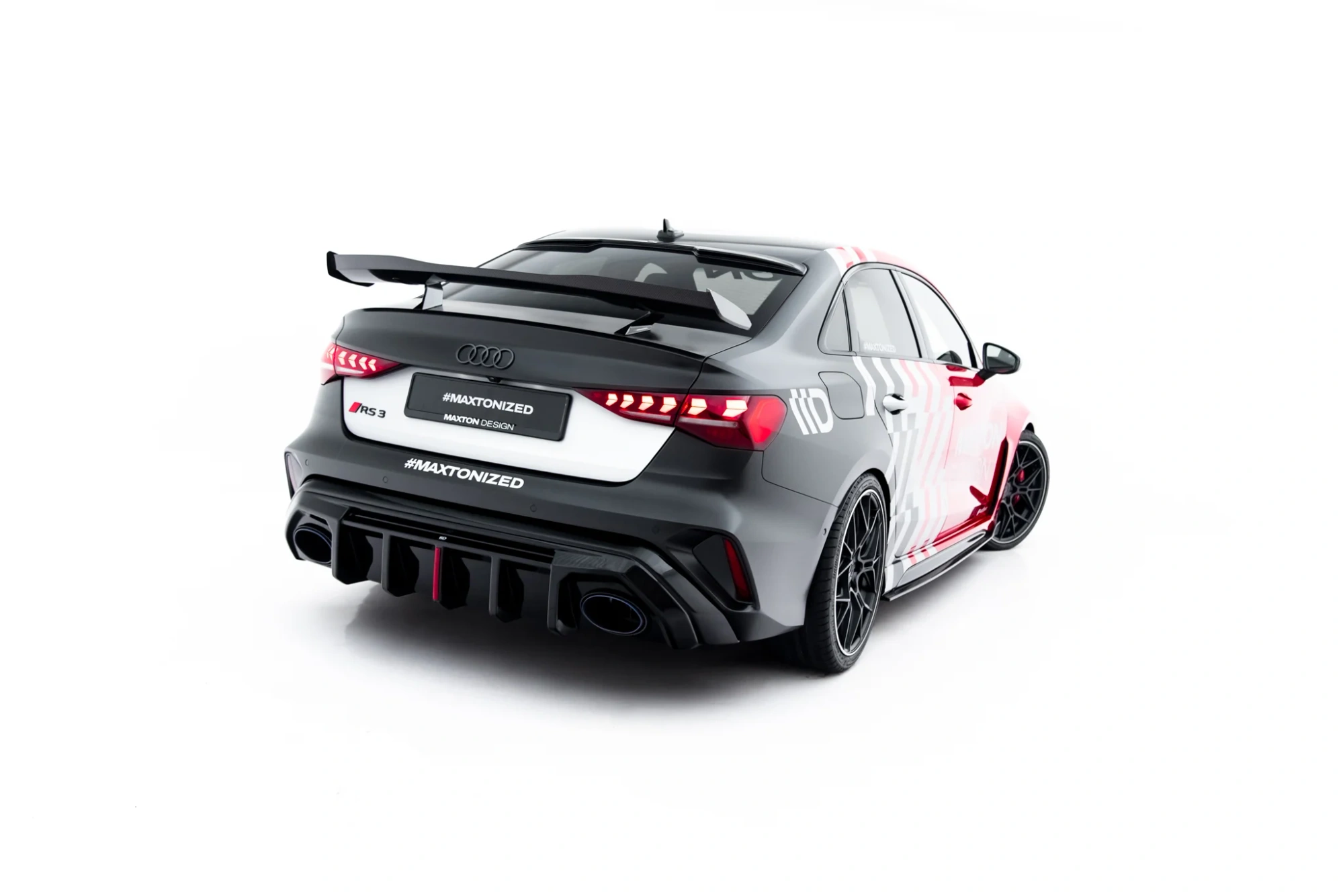 Diffuser passend voor Audi RS3 Sedan 8Y Facelift Maxton Glans Zwart