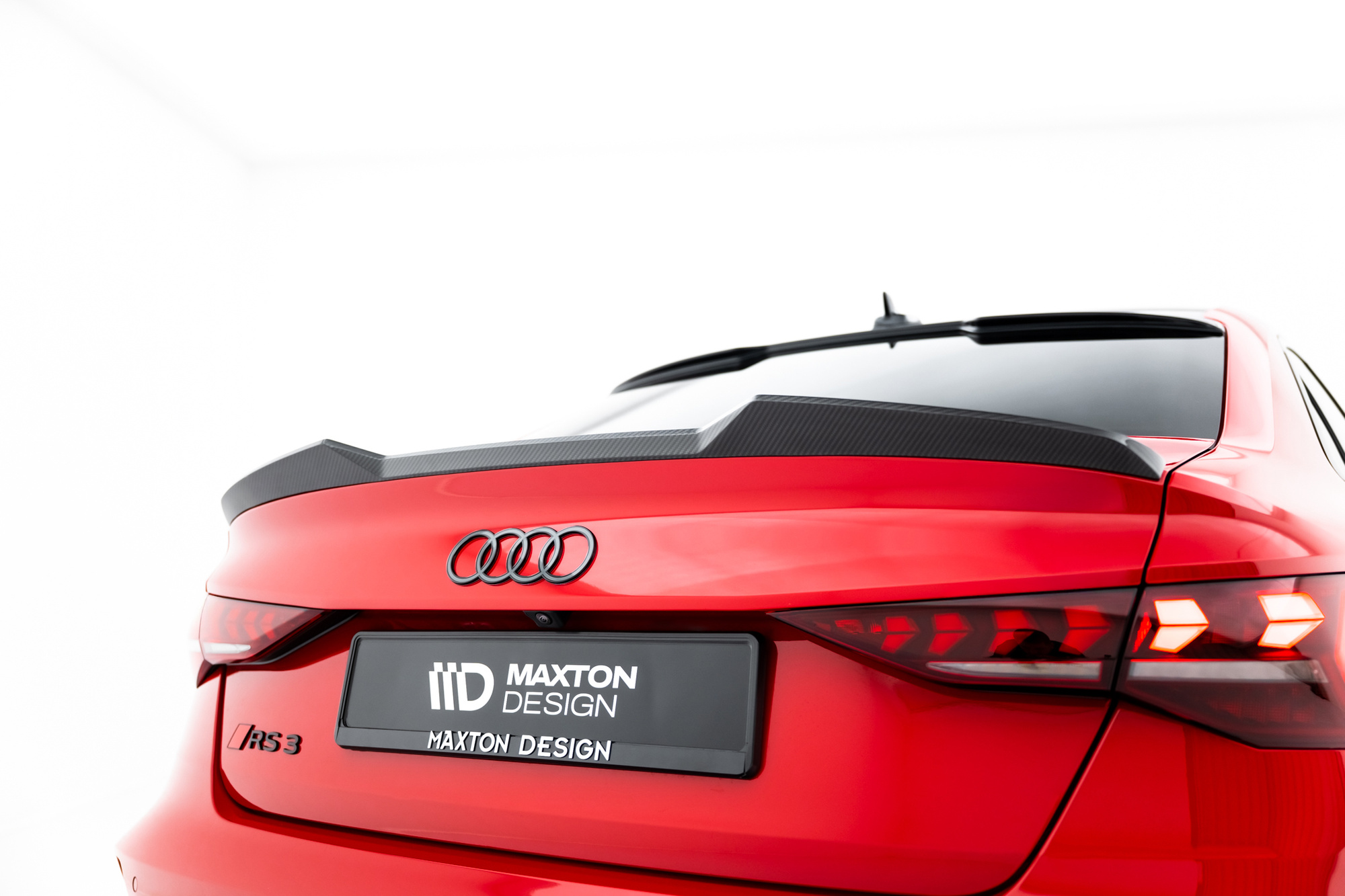 Prepreg Carbon Fiber Tailgate Spoiler passend voor Audi RS3 / S3 / A3 S-Line / A3 Sedan 8Y Facelift V.1