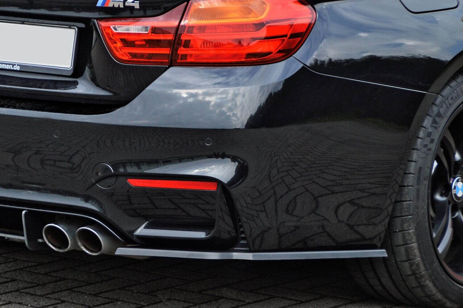 Diffuser spoiler hoeken zijkanten BMW M3/M4 F80/F82/F83