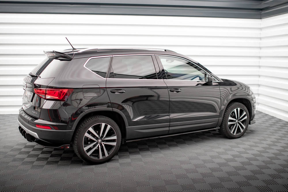 Zijskirts passend voor Seat Ateca Mk1 Maxton Glans Zwart