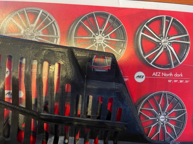 Grill passend voor VW Golf V Zonder Logo OUTLET