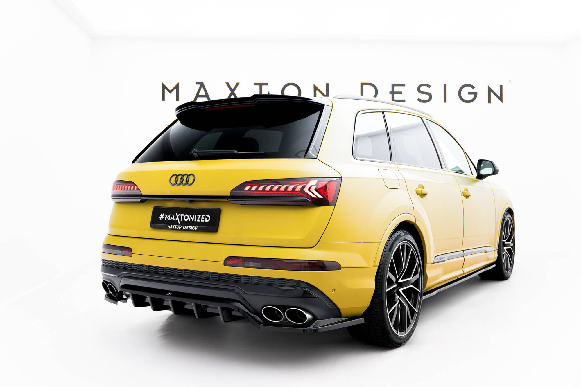 Bodykit passend voor Audi SQ7 MK2 (4M) Facelift Maxton V2 Glanzend zwart