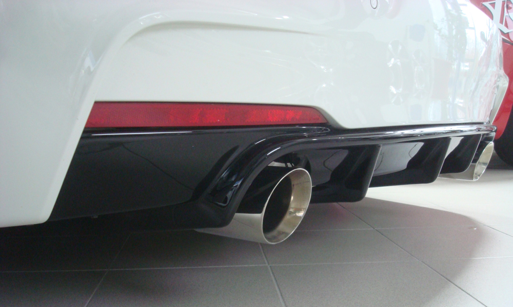 Diffuser passend voor BMW 3 Serie M Pakket F30 / F31 Rieger Glans Zwart
