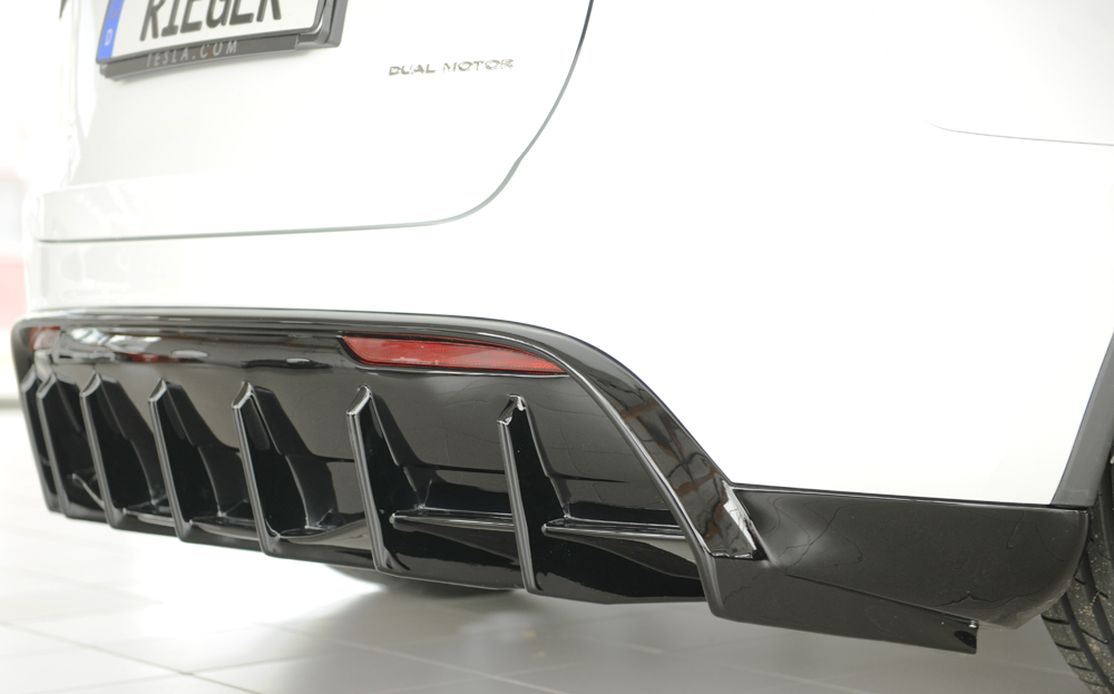 Diffuser Tesla Model Y Rieger Glans Zwart
