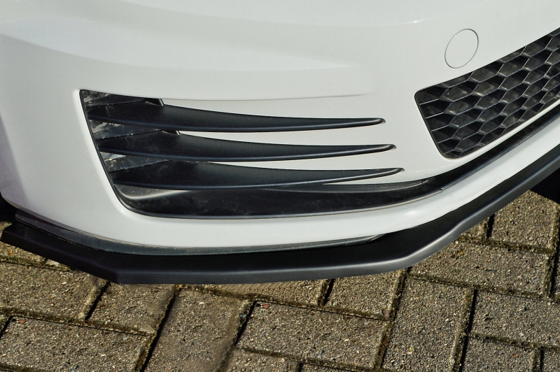 Voorspoiler passend voor Volkswagen Golf 7 GTI GTD 13-17 Glans Zwart