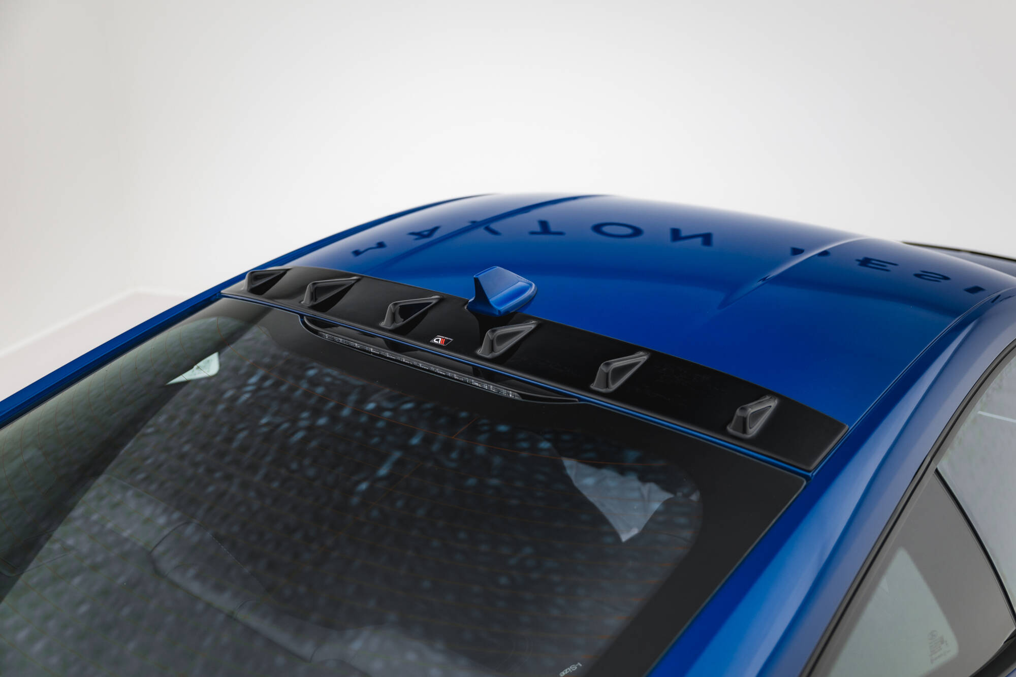 Verlenging Van De Achterruit Ford Mustang GT MK7 Maxton Glanzend zwart