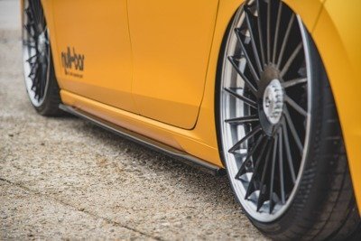 Zijskirts passend voor Volkswagen Golf 8 Glans Zwart