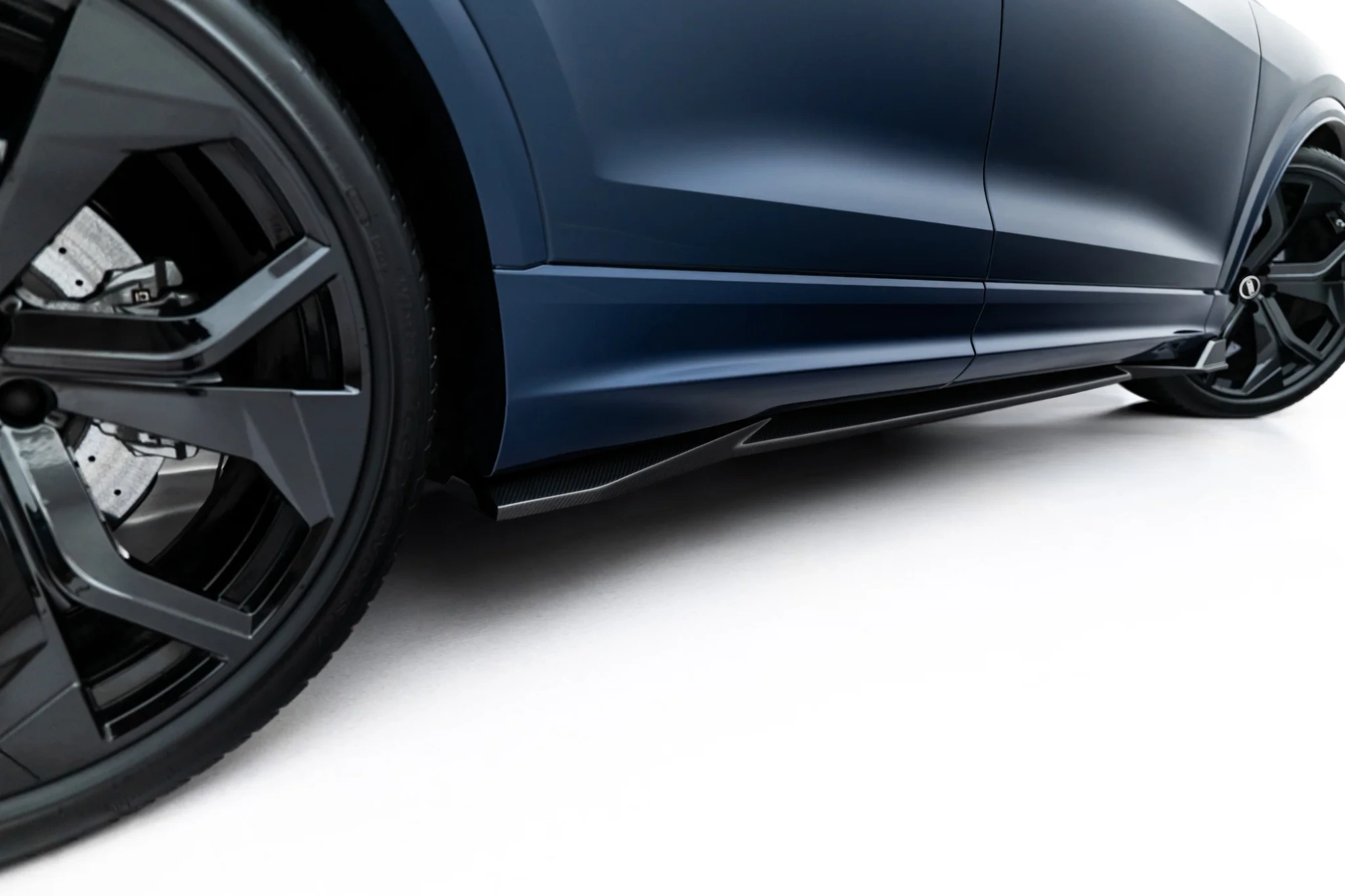 Zijskirts passend voor Audi RSQ8 Mk1 Facelift – Maxton Prepreg Carbon Fiber Side Skirts
