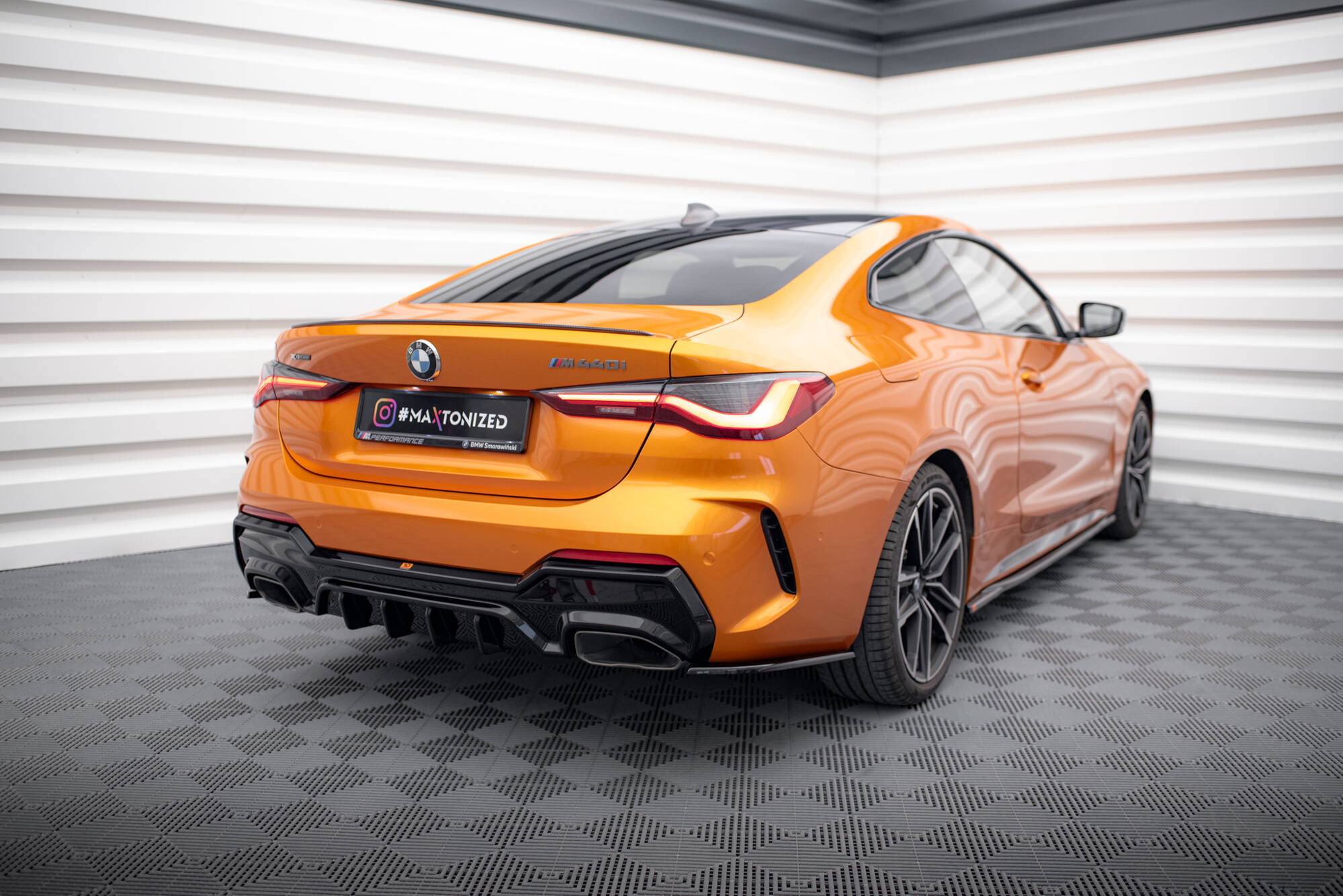 Achterzij Spoilers V.5 BMW M440i G22 / G23 / G22 Facelift / G23 Facelift Maxton Glanzend zwart