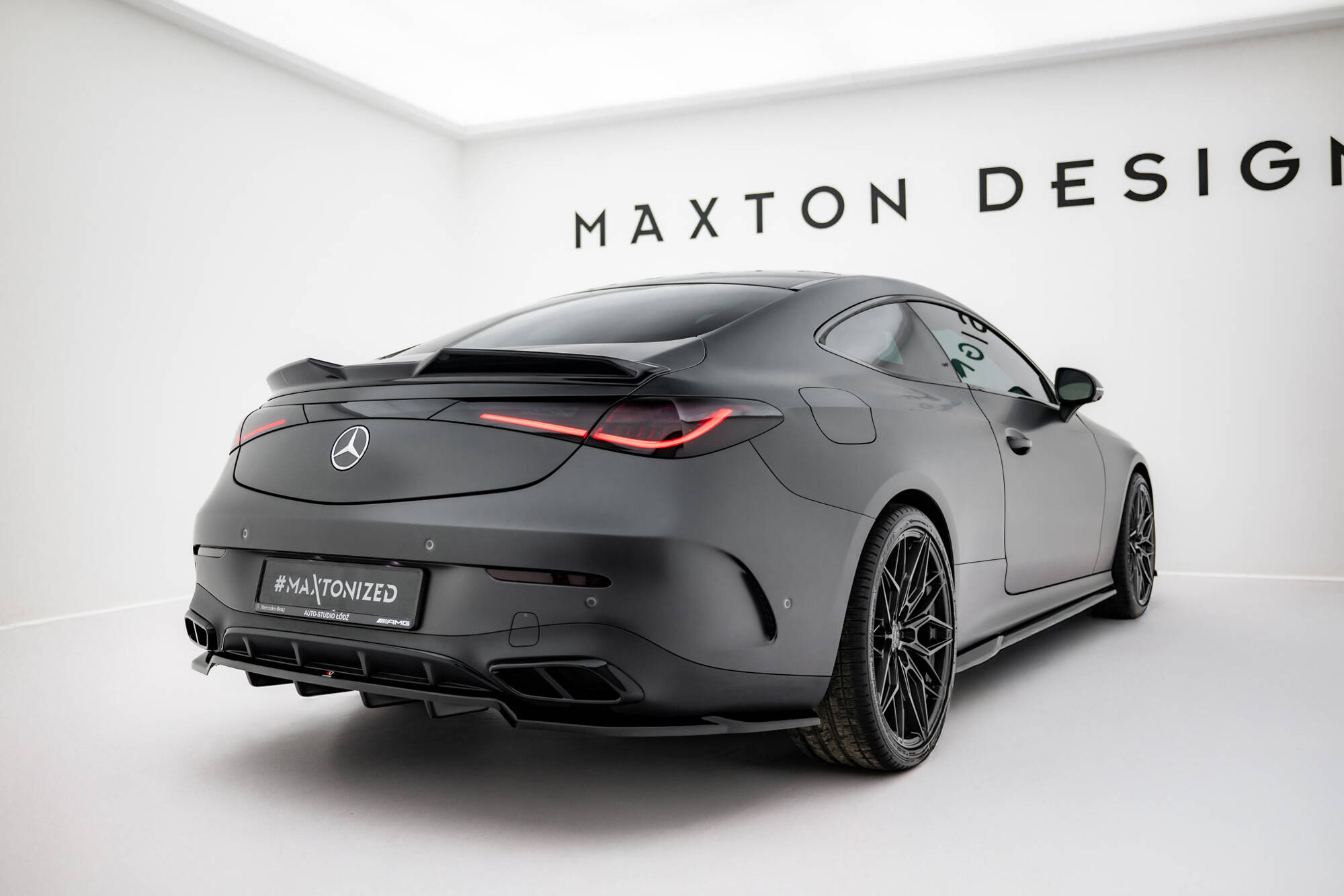 Achter Diffuser passend voor Mercedes-Benz CLE AMG-Line C236 Maxton Glanzend zwart
