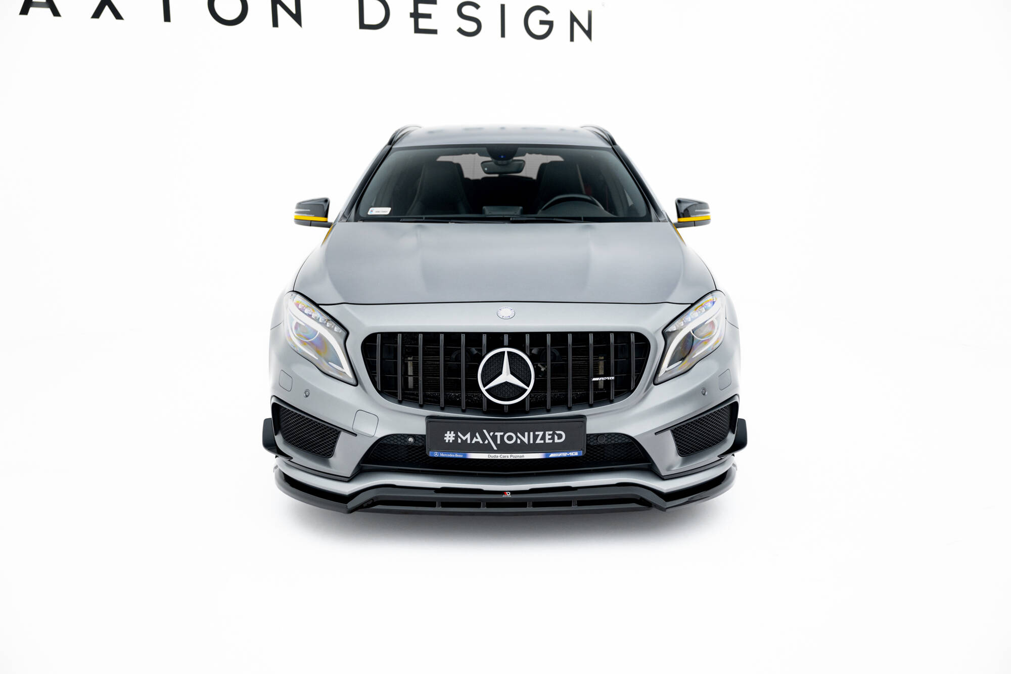 Bodykit passend voor Mercedes-Benz GLA 45 AMG Off-roader X156 Maxton Glanzend zwart