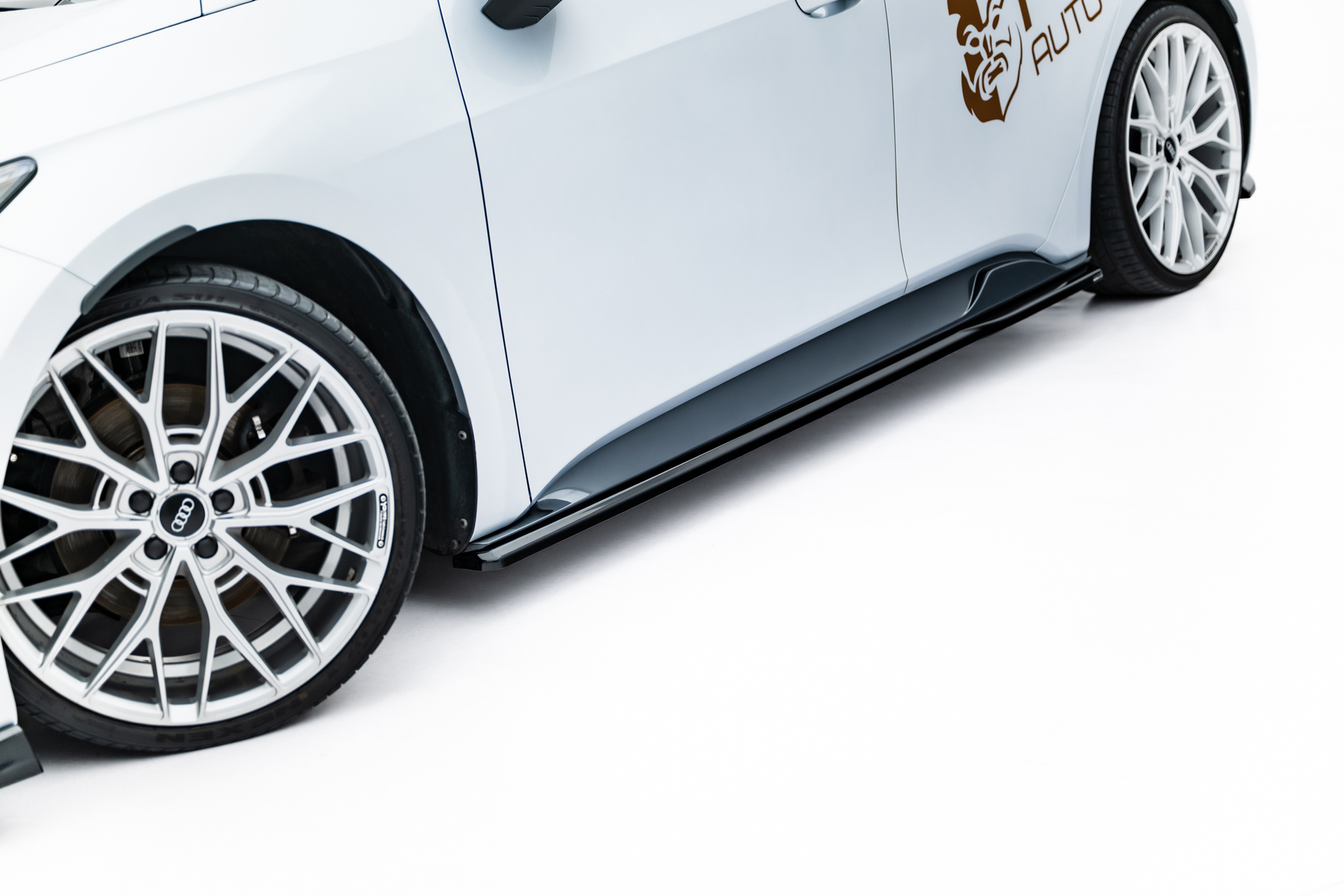 Bodykit passend voor Cupra Born Mk1 Maxton Design 2021 – Hede