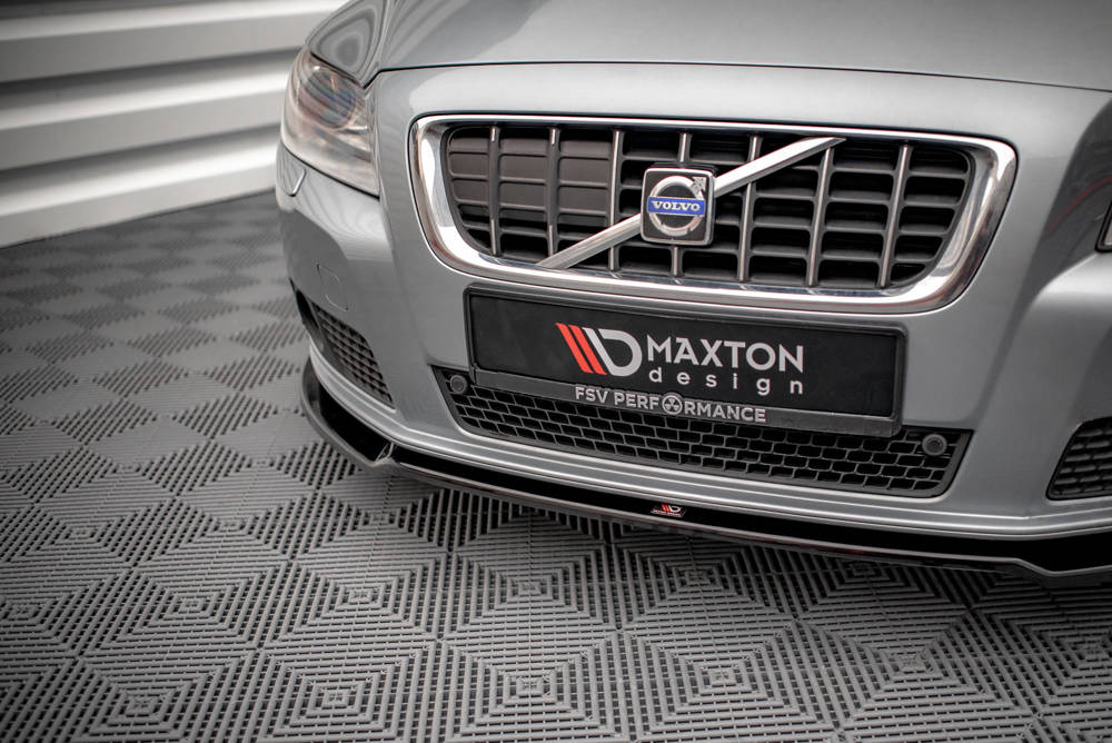Voorspoiler V.2 Volvo V70 MK3 Maxton Glans Zwart