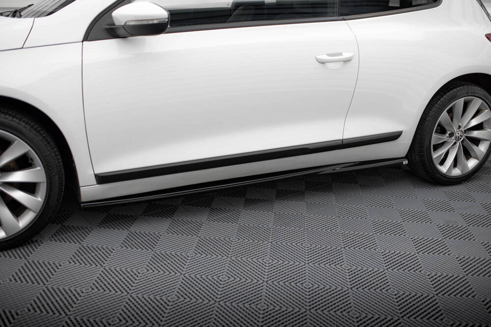 Zijskirts passend voor Volkswagen Scirocco FL Maxton Glans Zwart