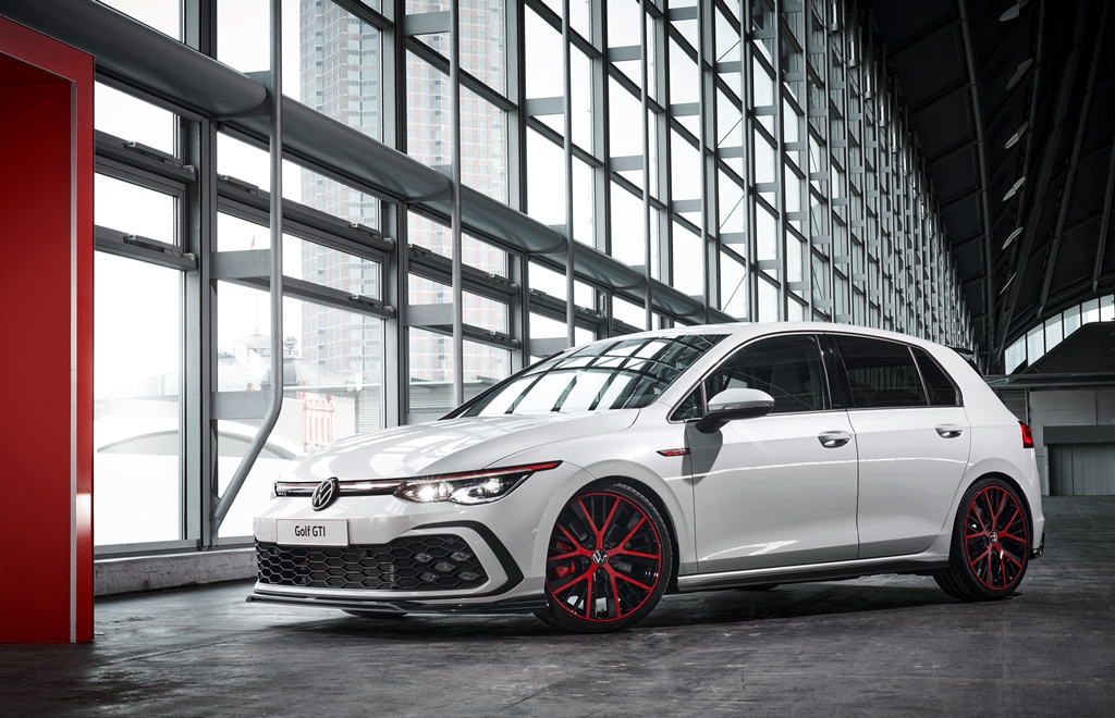 Voorspoiler passend voor Volkswagen Golf 8 GTI / GTD / GTE / R-Line Oettinger