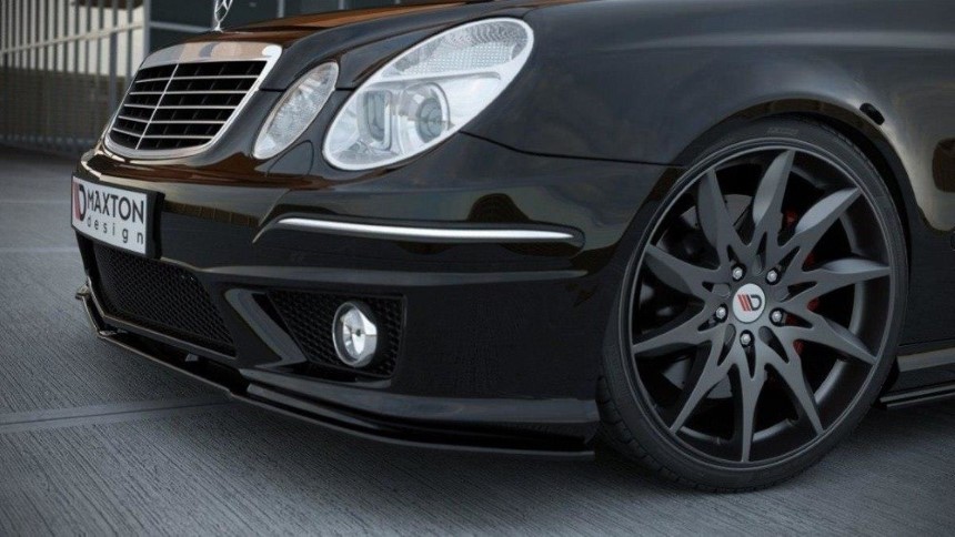 Voorspoiler passend voor Mercedes E W211 AMG Maxton Design glans zwart