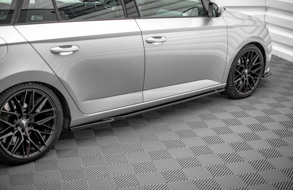 Zijskirts passend voor Skoda Fabia MK3 Glans Zwart Maxton