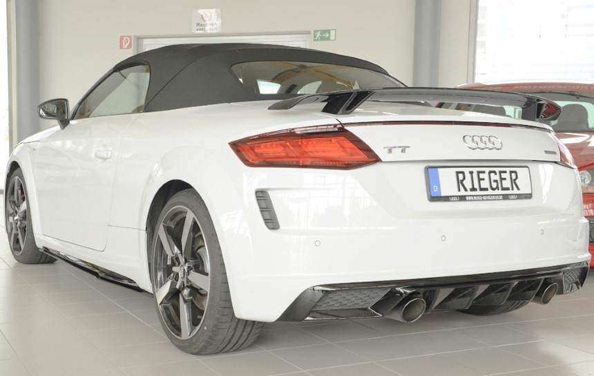 Zijskirts passend voor Audi TT  8S S-line/TTS/TT-RS (7mm hoog) Rieger