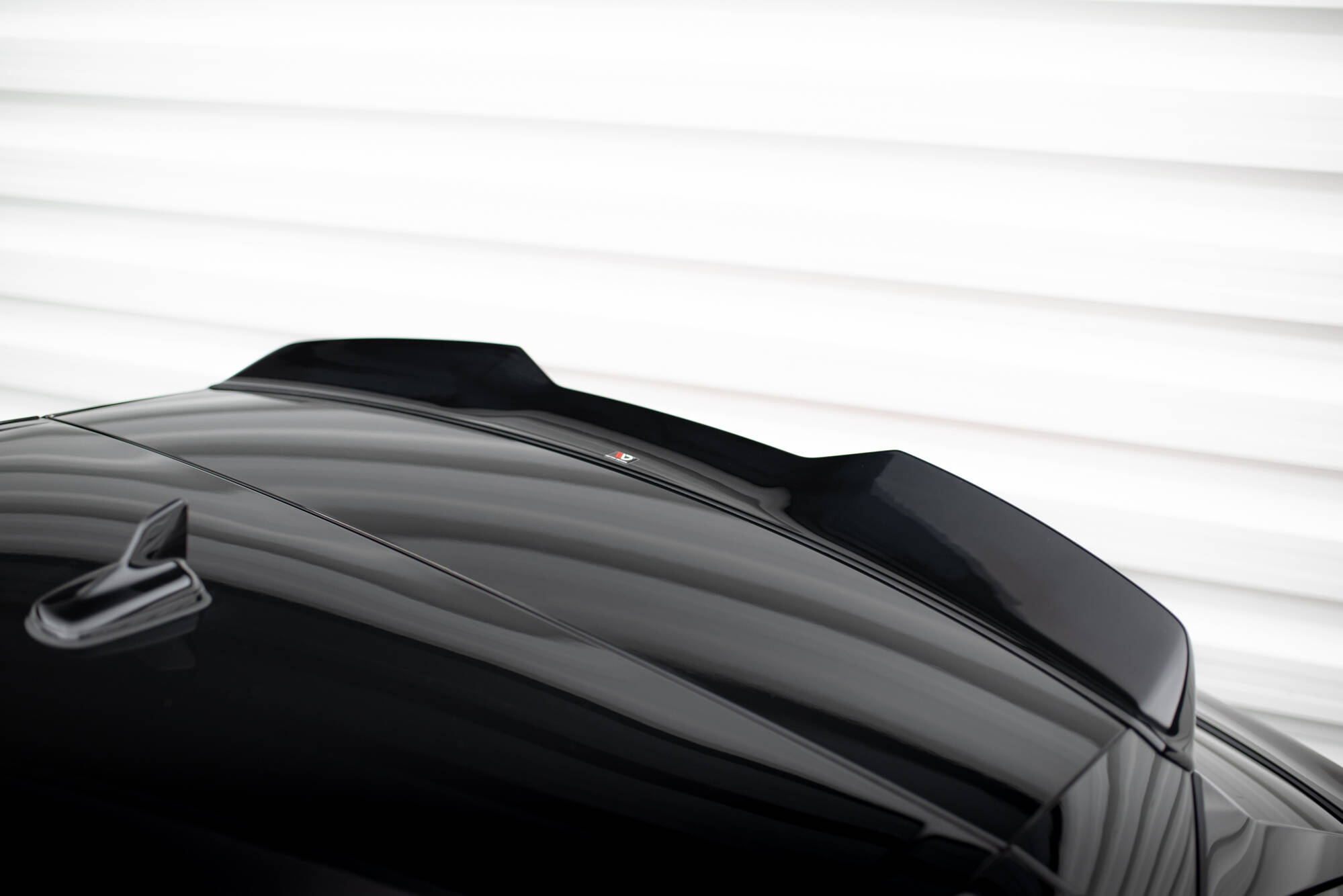 Bodykit passend voor Audi SQ8 / Q8 S-Line MK1 Facelift Maxton glanzend zwart