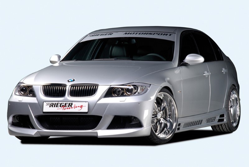 Zijskirts passend voor BMW E90 met 2 schacht en 2 uitsnedes Rieger