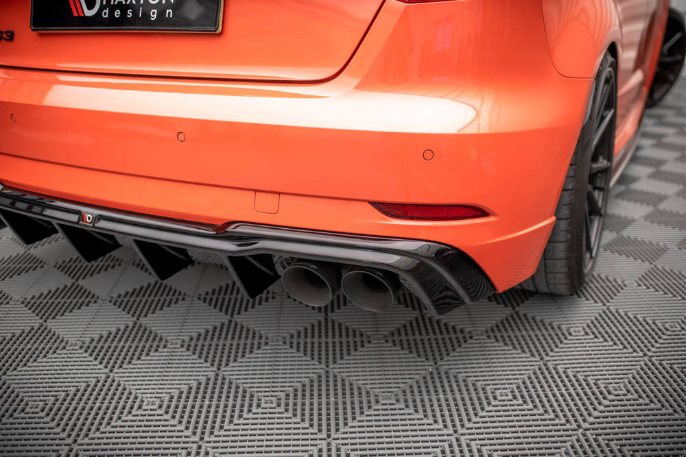 Diffuser Audi RS3 8V Sportback FL Maxton Glans Zwart met Milltek Uitlaat Chroom