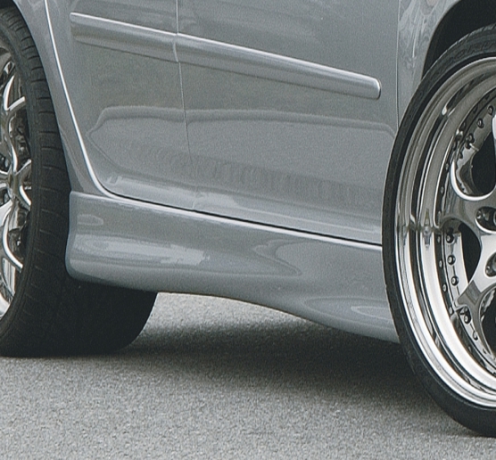 Zijskirts passend voor VW Golf V Rieger