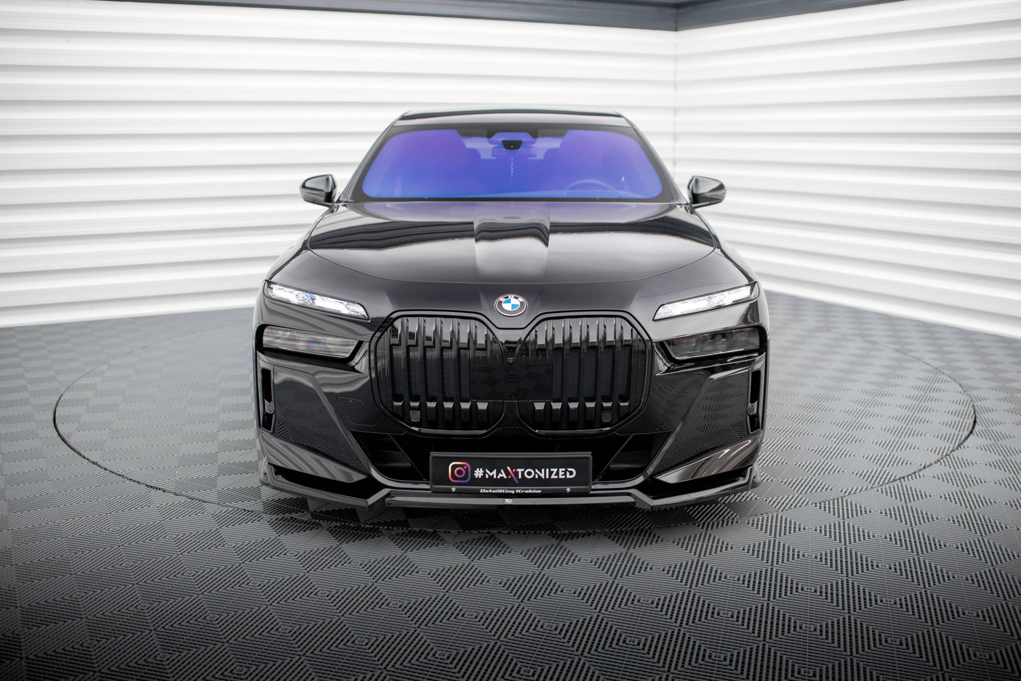 Bodykit passend voor BMW 740d / 740i M-Pack G70 V.1 (2022–)