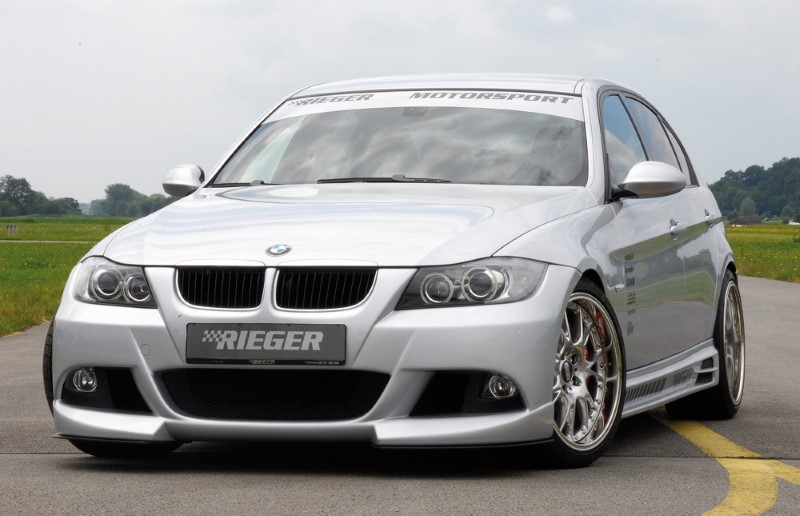 Voorbumper passend voor BMW E90 met ABE met uitsparing voor pdc Rieger