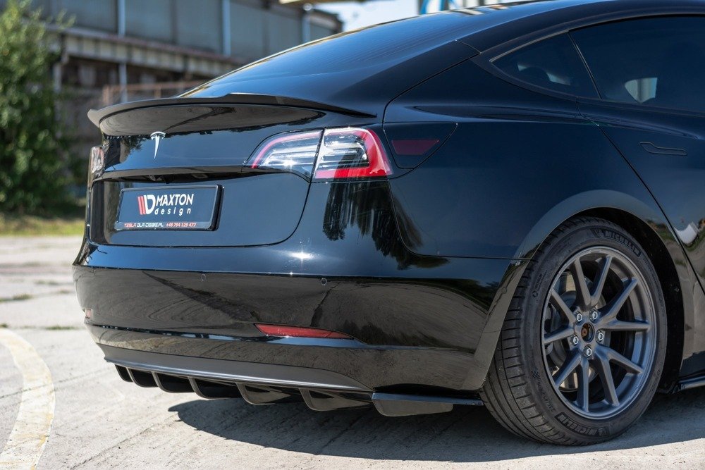 Diffuser Tesla Model 3 Gloss-Black