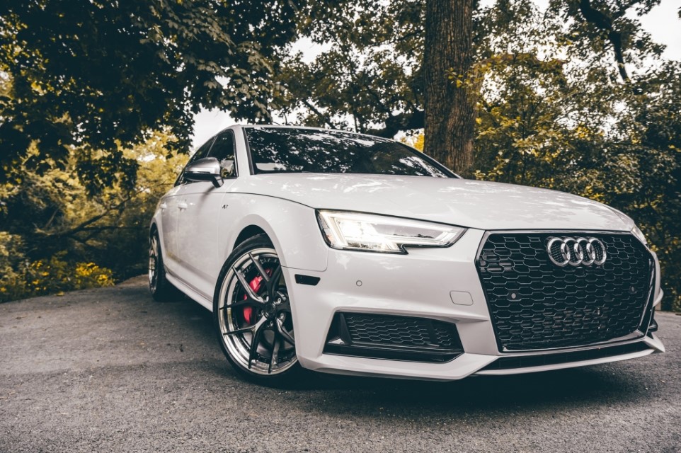 Grill passend voor Audi A4 B9 2015-2019 RS4 Look Glans Zwart