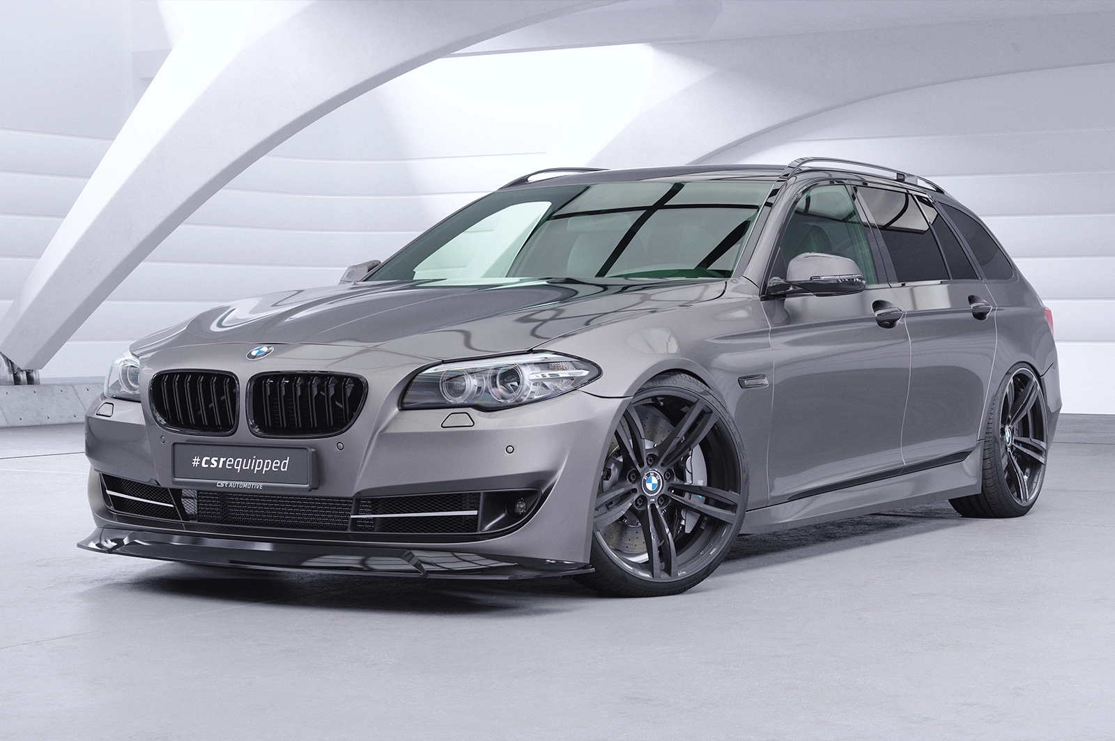 Voorspoiler passend voor BMW 5er F10 / F11 glans zwart   01/2010-07/2013