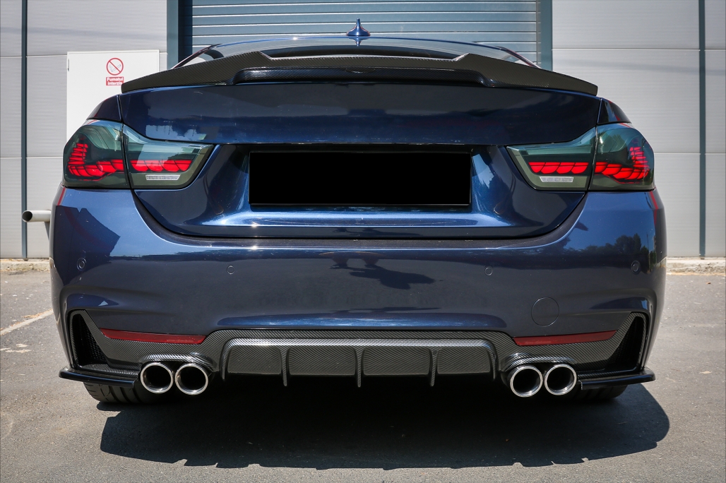 Achterlichten passend voor BMW F32 F33 F36 F82 F83 2011-2019 LCI Design OLED smoke