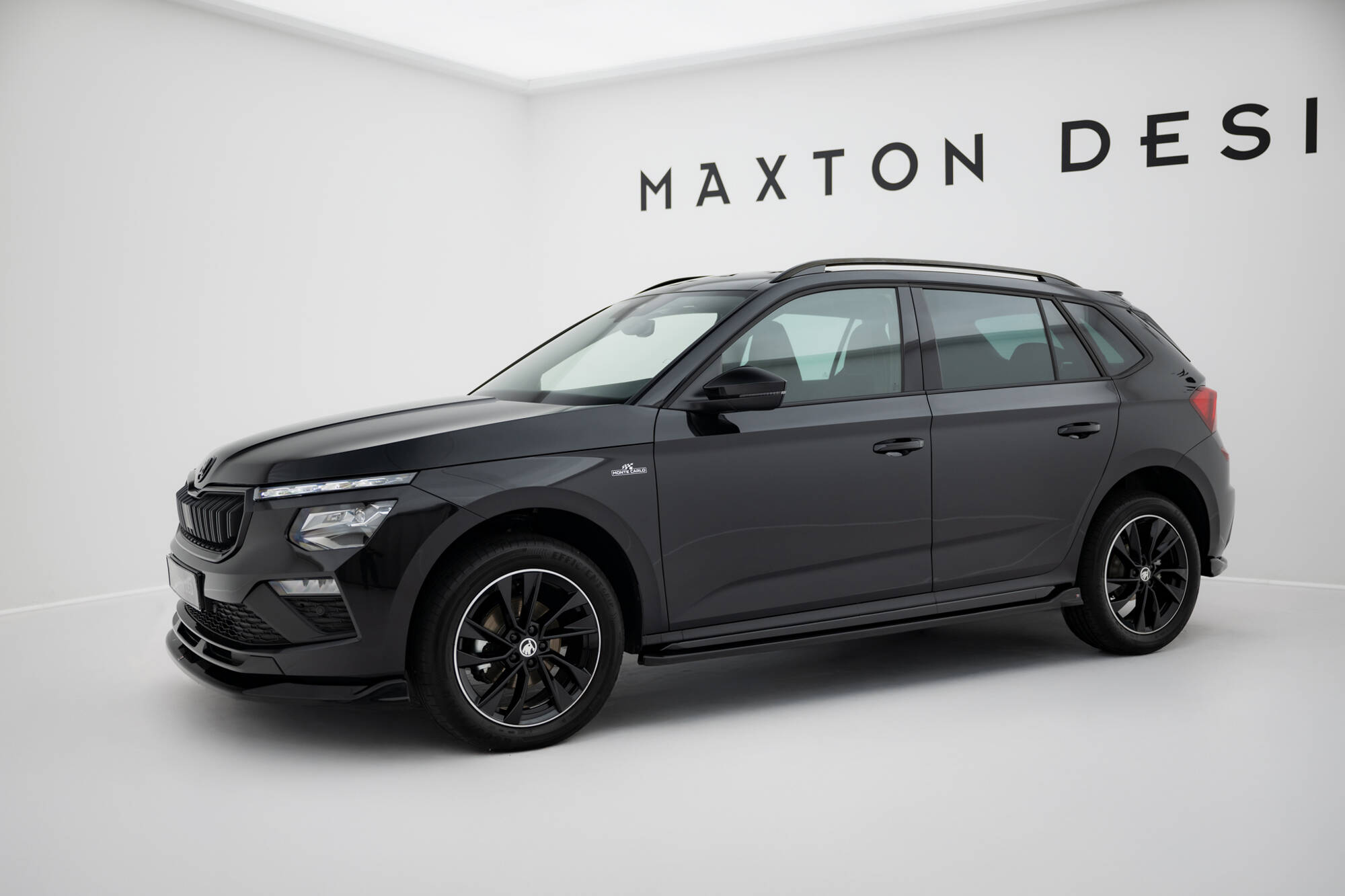 Bodykit passend voor Skoda Kamiq Monte Carlo MK1 Facelift Maxton Glanzend zwart