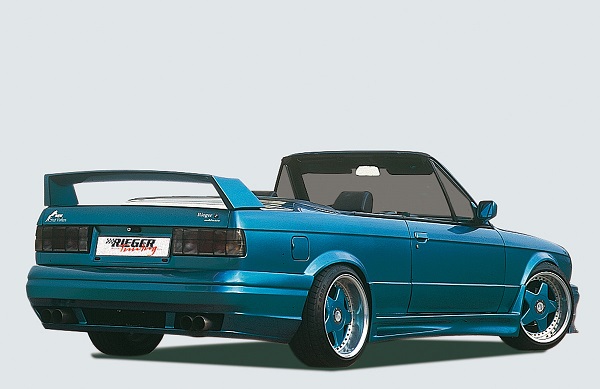 Achterbumper passend voor BMW E30 Poleyester Rieger